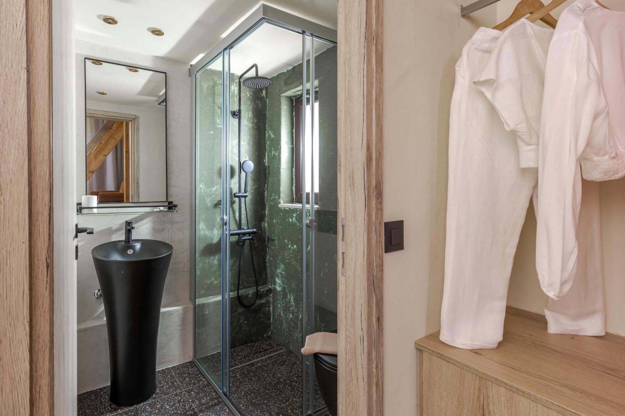 Driades Luxury Apartments 헐소니소스 외부 사진