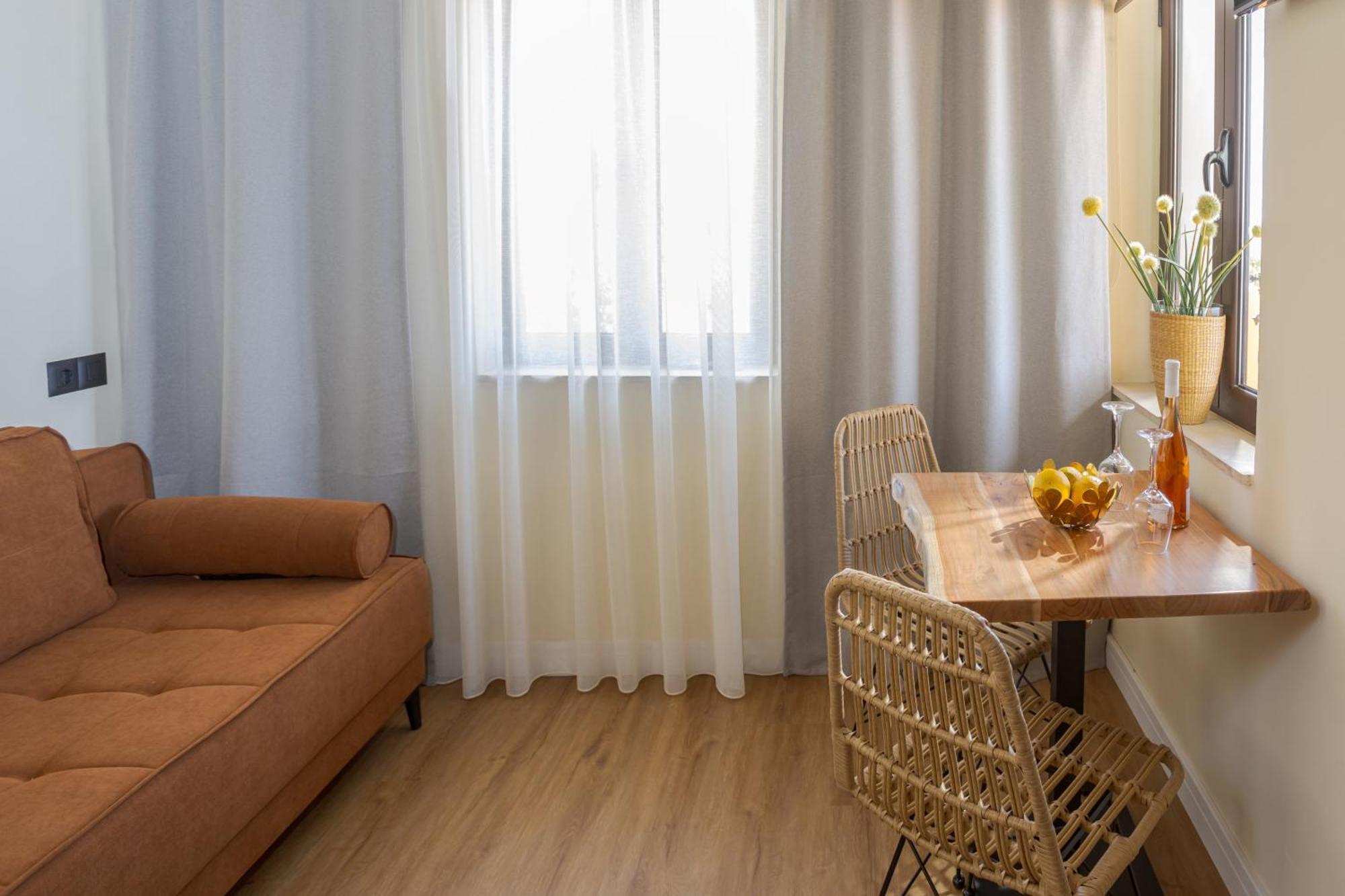 Driades Luxury Apartments 헐소니소스 외부 사진